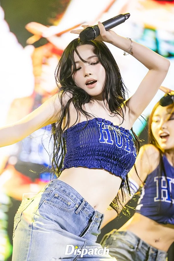 b5583801 b370 4a3d b22a 1c0ec05f66f6