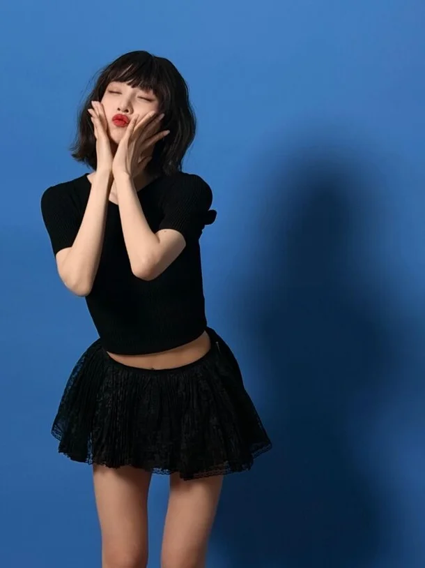 Red Velvet's Joy Stuns with 'Mannequin-Like' Visuals, Looking Thinner Than Ever at 167cm 2026062517322202854 l