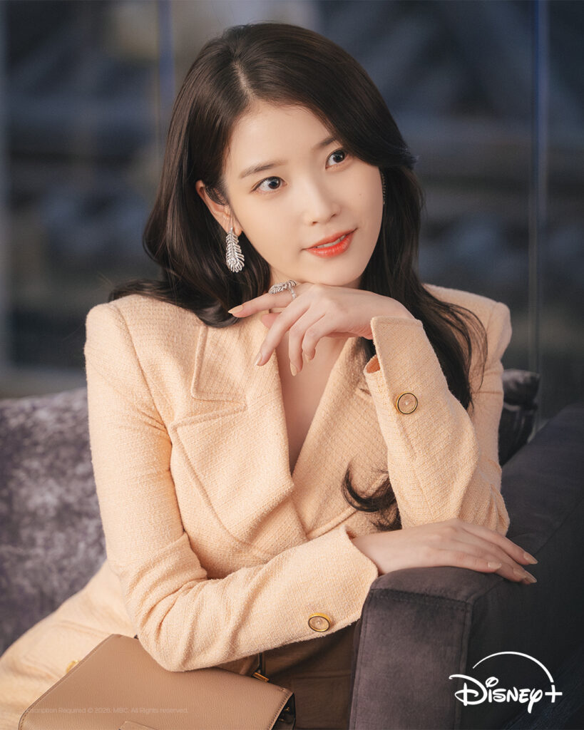 IU's ex-boyfriend publicly reveals new girlfriend, 18 years his junior, being called the "Leonardo DiCaprio" of Korea? IU faces a difficult situation as shes dragged into her ex boyfriends new relationship. Photo Disney