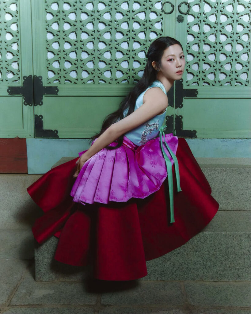 Rookie K-Pop Duo Gain Attention for Ethereal Visuals and Unique Korean Traditional Sound dodree 2