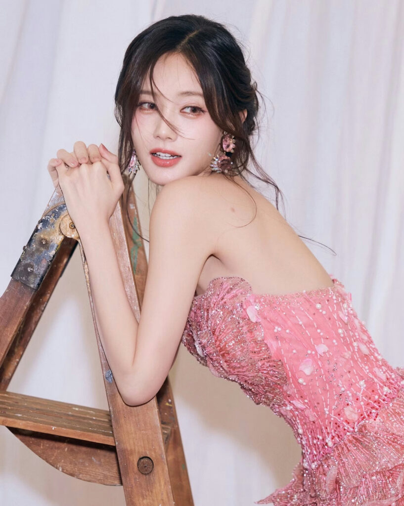 Li Yitong Faces Fresh Criticism as The Legend of Rosy Clouds Flops Despite Leading 30 Dramas li yitong the legend of rosy clouds 1