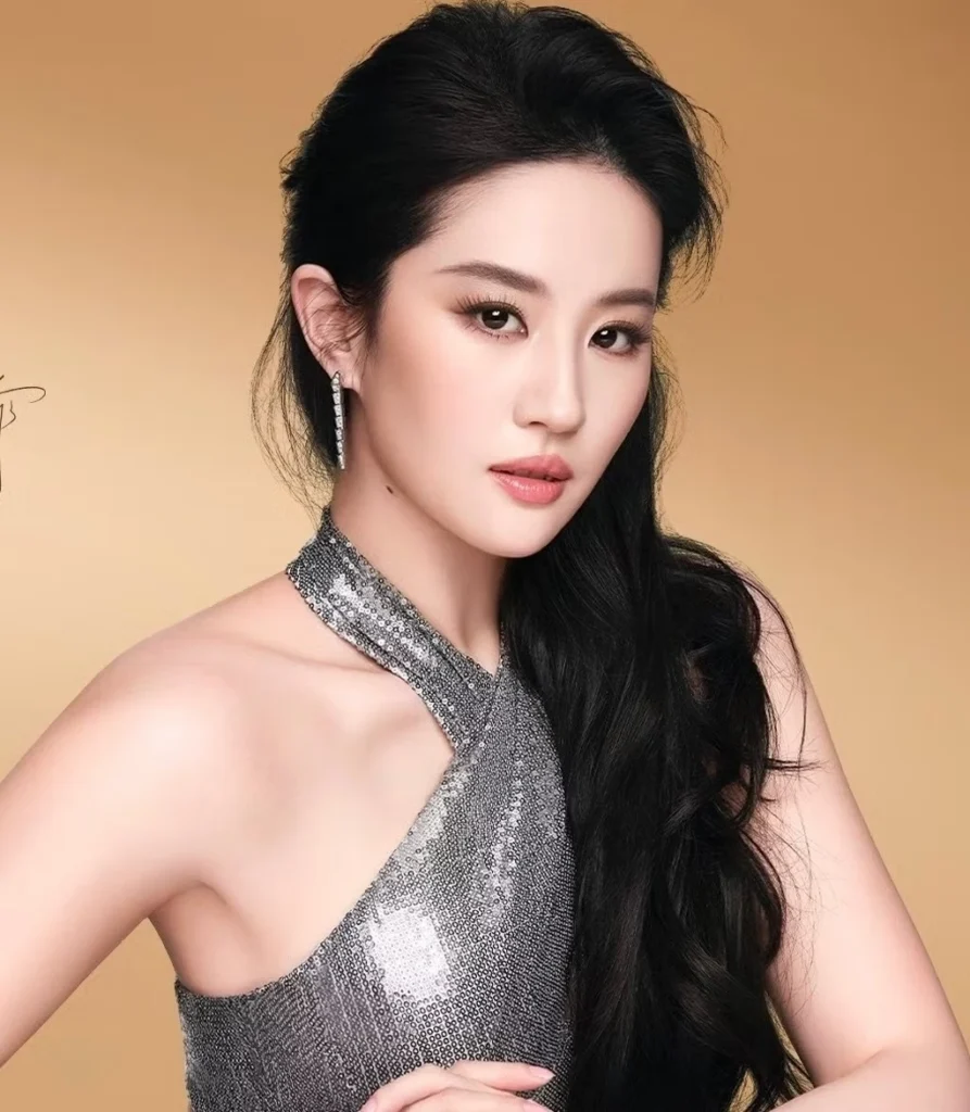 The Controversy Surrounding Liu Yifei and the White Magnolia Awards The Controversy Surrounding Liu Yifei and the White Magnolia Awards 4
