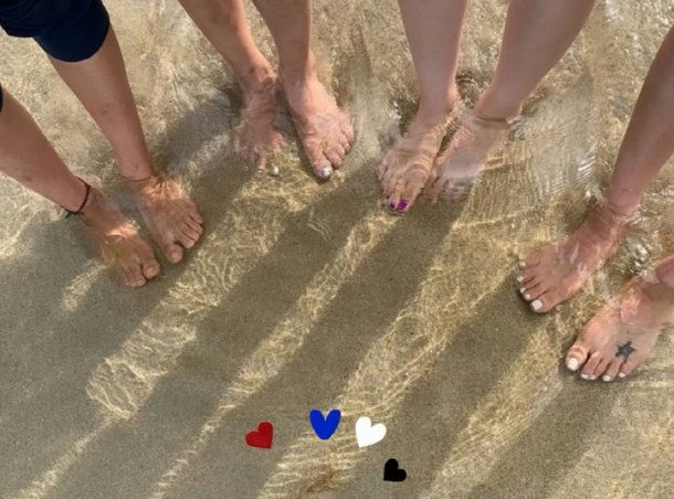 Fin.K.L Members Tease Full-Group Reunion with Cryptic Summer Getaway Photo finkl reunion 1