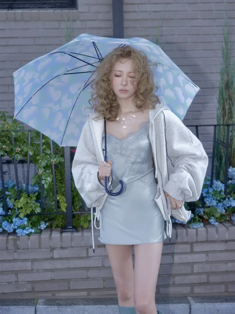 "Is This the Sunmi We Knew?" Sunmi Stuns with a Radical Styling Transformation Sunmi Forever July 4