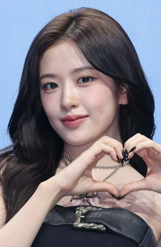 IVE’s An Yujin Reportedly Wins Lottery for Luxury Seoul Apartment Worth Potential KRW 1.8 Billion Gain an yujin the h bangbae apartment 1