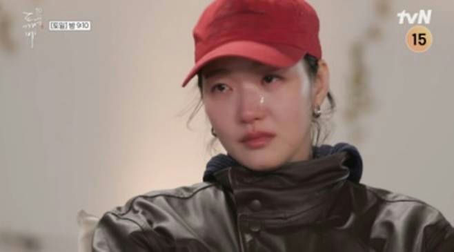 Gong Yoo and Kim Go Eun Moved to Tears by Surprise Guest in 'Goblin' 10th Anniversary Special goblin 10th anniversary surprise guest 1