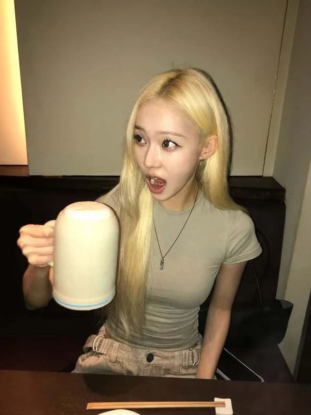 aespa's Winter Flaunts Toned Abs and Adorable Charm in Travel Photos Holding a Massive Beer Glass aespa winter instagram abs crop top japan fanmeeting 1
