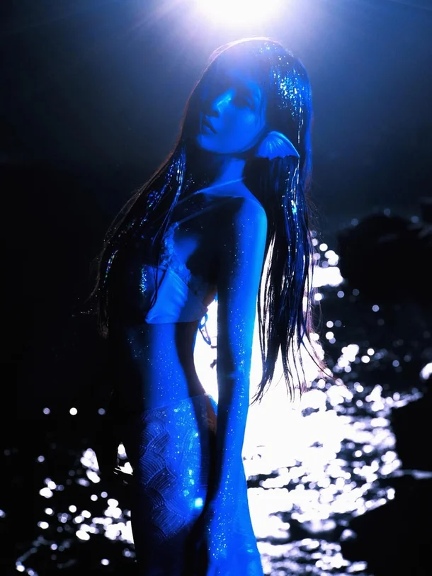"A Mermaid Princess Bathed in Blue Light": Red Velvet's Joy Captures Attention with Stunning Visuals red velvet joy velvet summer mermaid concept teaser 2