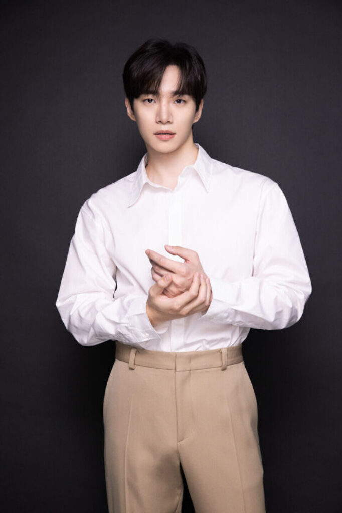 Lee Jun Ho and Hong Hwa Yeon Confirmed to Star in the Fantasy-Romance Drama “Embassy of Foreign Beings in Korea” Lee Jun Ho