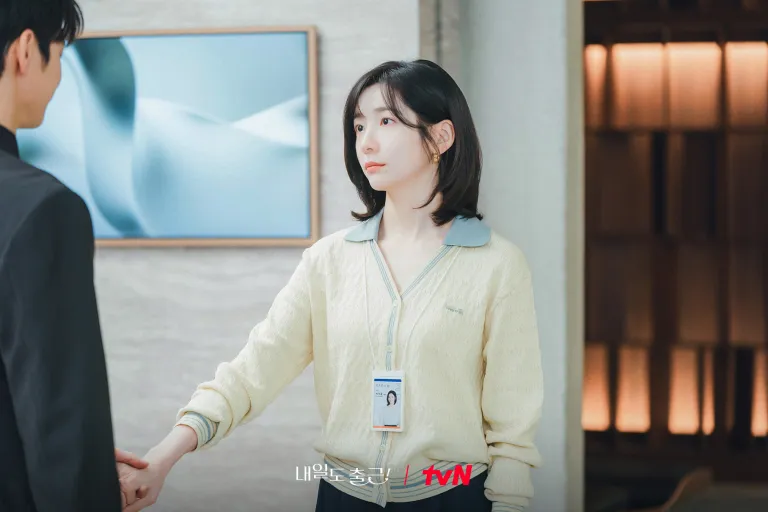 'Seo In-guk – Park Ji-hyun' Wrap Up Office Romance with 4.6% Rating in 'See You at Work Tomorrow!' Finale See You at Work Tomorrow 07