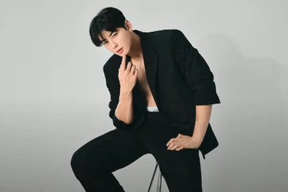Cha Eun Woo reviewing lead role in upcoming drama Seorabeol Knife