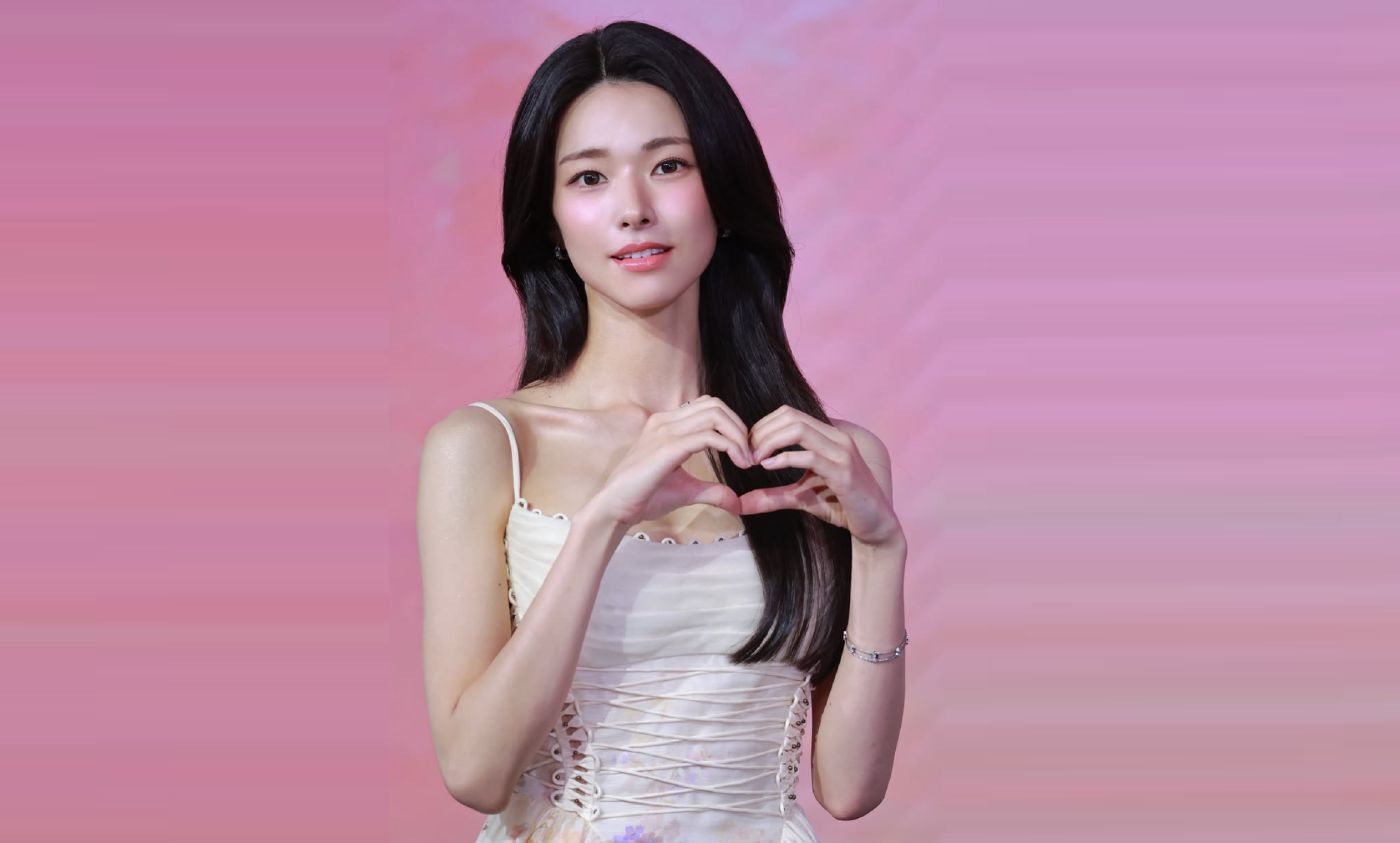 Actress Ha Young handwritten apology letter posted on Instagram regarding family history controversy
