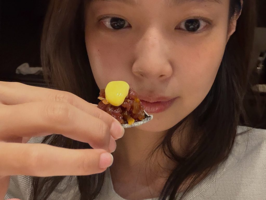 BLACKPINK Jennie updates Instagram with everyday lifestyle photos