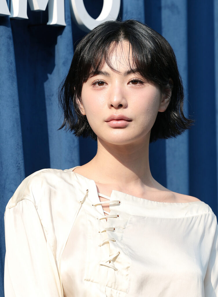 Actress Nana arriving at court for a trial session