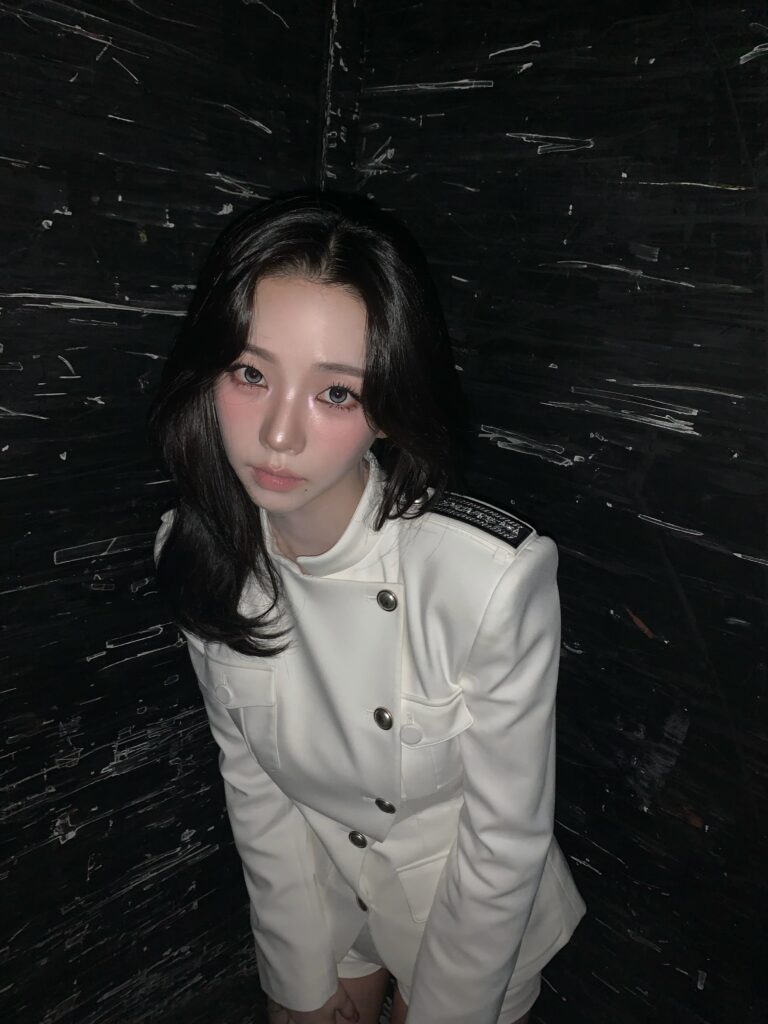 001 260605 Karina Instagram Update 1