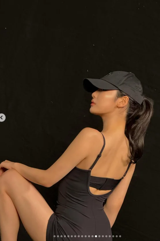 aespa’s Ningning Flaunts Snatched Waist in Sleek Black Top: "A Different Kind of Gaze" 4 news p.v1.20260616.2660e11fb2334bda9796f237bac8c1be P1